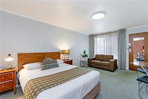 tudor motor inn warrnambool|Where to stay, what to do and what's on in.